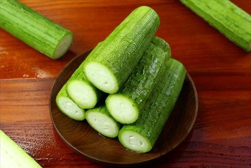 济南省体吃瓜,围观热点，揭秘体育赛事背后的趣味瞬间