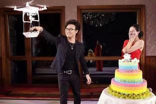 求婚吃瓜看戏,吃瓜群众围观甜蜜戏码