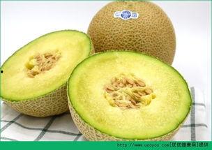 五岁的小孩吃哈密瓜好吗,五岁宝宝吃哈密瓜的营养益处与注意事项