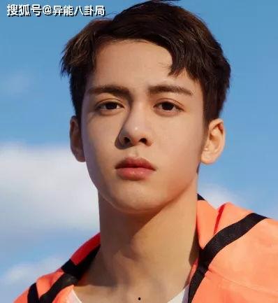 吃瓜罗伯特曾舜晞,曾舜晞的瓜，你吃了没？