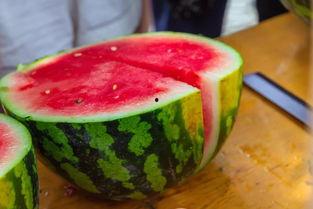 18年学校吃瓜事件,揭秘校园风波背后的真相