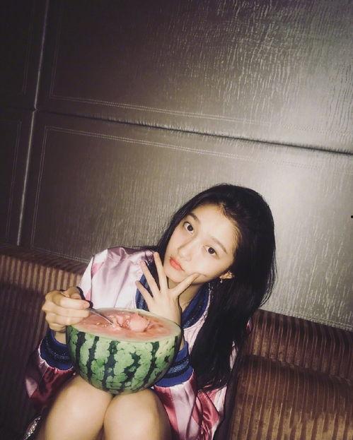 吃瓜和瓜姐,吃瓜群众与瓜姐的趣味生活揭秘