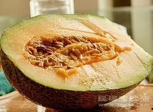 月经期可以吃哈密瓜吗,哈密瓜的益处与注意事项