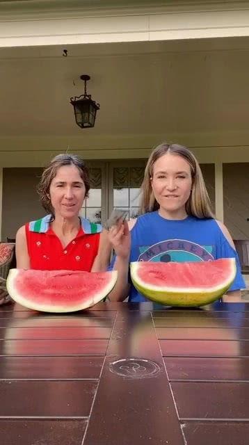 宿舍妹子吃瓜,揭秘室友们的那些秘密  第3张